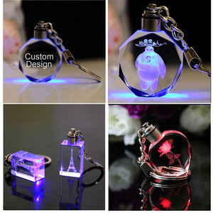 長方形車ブランドキーホルダーLED光レーザー彫刻クリスタルキーリングカスタマイズプロモーション用カラビナー - Product Image 6