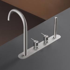 Ceadesign Innovo Mélangeur de baignoire Ensembles de quincaillerie de bain de haute qualité - Product Image 1