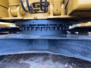 Excavatrice hydraulique Caterpillar 320D d'occasion puissante, 136 kW, 20 tonnes, avec moteur, boîte de vitesses et pompe pour travaux agricoles - Product Image 4