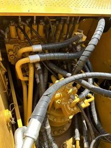 Excavatrice Cat 323D d'occasion de haute qualité, d'origine japonaise, Caterpillar, machine classique, puissance élevée, utilisation facile, moteur principal inclus - Product Image 3