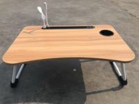 Nouveau support d'ordinateur portable de conception pliable en bois ordinateur portable pliable MDF Table bureau d'ordinateur pour le bureau à domicile