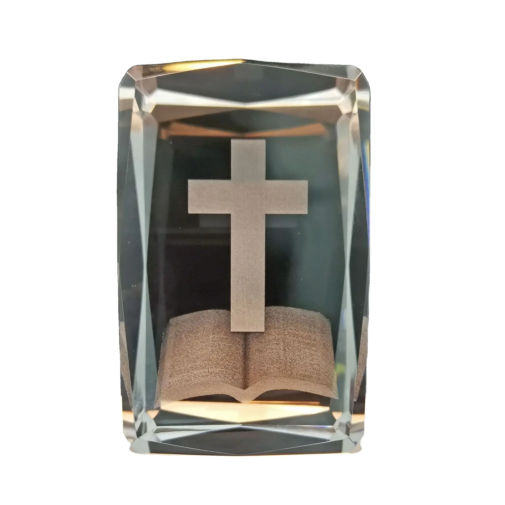מזכרות מתנות צלב תפילה חרוט בלייזר קוביות קריסטל תלת מימדיות דתיות לחתונה נוצרית מתנות דקורטיביות