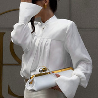 Chemisier blanc pour femme à col montant, devant plissé, épaules rembourrées, manches longues, drapé, idéal pour le bureau, vente en gros, personnalisation OEM ODM