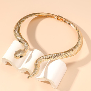 Collar <span class=keywords><strong>de</strong></span> Serpiente Abierto <span class=keywords><strong>de</strong></span> Aleación Vintage con Palabras Doradas, Diseño Único <span class=keywords><strong>de</strong></span> Dragón para Parejas, Simboliza la Buena Fortuna para el <span class=keywords><strong>Año</strong></span> - Product Image 6