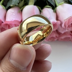 Anillo <span class=keywords><strong>de</strong></span> Tungsteno <span class=keywords><strong>y</strong></span> Carburo <span class=keywords><strong>de</strong></span> Tungsteno <span class=keywords><strong>de</strong></span> 8mm, Chapado en Oro, <span class=keywords><strong>para</strong></span> Compromiso <span class=keywords><strong>y</strong></span> <span class=keywords><strong>Boda</strong></span>, <span class=keywords><strong>para</strong></span> <span class=keywords><strong>Hombre</strong></span> <span class=keywords><strong>y</strong></span> <span class=keywords><strong>Mujer</strong></span>, Venta al Por Mayor <span class=keywords><strong>y</strong></span> Dropshipping <span class=keywords><strong>de</strong></span> Joyería Coolstyle - Product Image 5