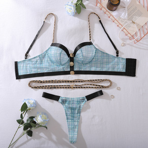 Ensemble de lingerie sexy européen et américain, style Spicy Girl, avec chaîne en métal, motif quadrillé rétro et couleurs contrastées - Product Image 6