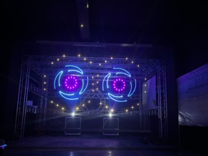 Projecteur laser RGB professionnel 8W 10W haute puissance pour effets d'éclairage de scène de spectacle en plein air - Product Image 6