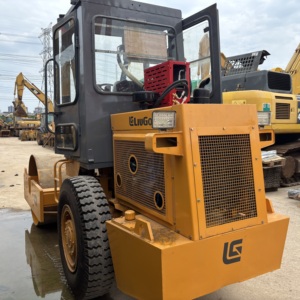 Compacteur routier LiuGong 6106E d'occasion en bon état, haute qualité, efficace et fiable, vente à prix réduit, liquidation - Product Image 1