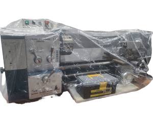 Torno Metálico Horizontal Manual Usado de Bajo Precio, Modelo CW6180B con Motor, 1 Año de Garantía, 380V/220V - Product Image 1