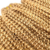Extension de cheveux brésiliens 10A pas cher blond mongol Afro crépus bouclés trames de cheveux humains 613 faisceaux de tissage de cheveux bouclés pour les femmes