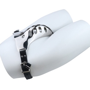 Tanga Sexy para Hombre FX-NK9009L con Jaula Metálica para Pene y Cinturón de Castidad de Cuero con Cierre, Lencería Bondage para Hombres Gay - Product Image 5