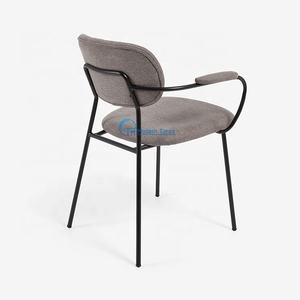 Fabricant tendance de meubles de maison scandinaves <span class=keywords><strong>fauteuil</strong></span> rembourré doux <span class=keywords><strong>tissu</strong></span> de lin restaurant pieds en métal chaises de salle à manger - Product Image 4