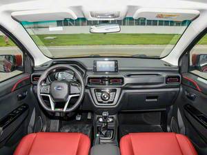 SWM Sway Big Tiger 1.5L Version Deluxe SUV de taille moyenne - Véhicule familial fiable pour les déplacements quotidiens et longue distance - Product Image 5