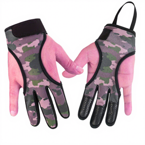 Gant de tir à l'arc sur mesure camouflage à 3 doigts, en cuir antidérapant avec pointes renforcées pour la protection du doigt et de la corde de l'arc - Product Image 4