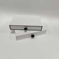 Boîte cadeau avec doublure en velours noir, fermeture à languette, logo personnalisé, emballage de luxe pour bijoux, montres, articles de première qualité
