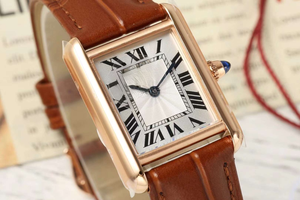 Montre mécanique automatique élégante et à la mode, cadran blanc argenté gravé, bracelet en cuir à motif crocodile marron - Product Image 2