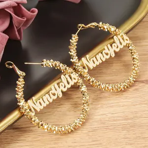 Mode-Schmuck Ohrringe individualisierte Hoop-Namenohrringe goldene Cluster-Knospen weiblicher Ohrring Schmuck für Damen Geschenk für Mädchen