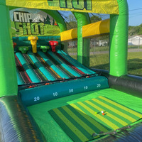 Jeu de golf gonflable commercial pour lancer de balles, jeu de cible de golf gonflable d'extérieur pour fête foraine et location événementielle