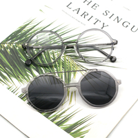 Lunettes de vue rondes pour femmes, style ordinateur, avec monture en PC légère et durable, verres en PC anti-reflet pour usage quotidien des adultes