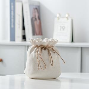 Jarrón de Cerámica Nórdico Moderno en Forma de Saco, Ecológico, Hecho a Mano, Decoración para Mesa de Salón, Hogar, con Cuerda para Flores Artificiales - Product Image 2