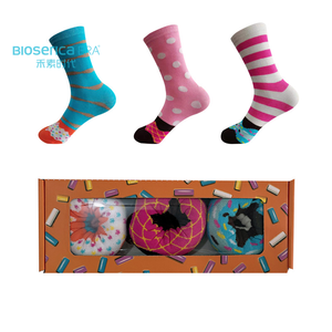 Chaussettes Bioserica Era Crew, motif donut amusant personnalisé pour femme, respirantes, anti-odeur, usage quotidien, avec logo sur le bord/corps de la chaussette, pour l'automne - Product Image 3