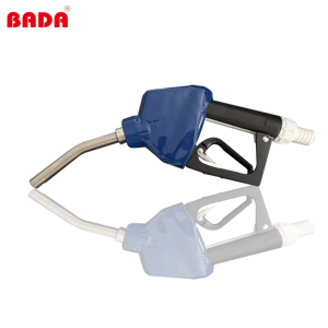 Corps en plastique automatique Urée <span class=keywords><strong>Buse</strong></span>-Gun 15mm/19mm Buses 20-60L/min Débit pour AdBlue AUS32 <span class=keywords><strong>DEF</strong></span> Essence Service Equipment - Product Image 2