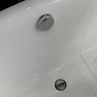 Bañera Acrílica Independiente Simple y Moderna Twowinco con Logotipo Personalizado para Baño Principal
