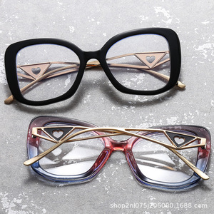 Occhiali da Sole a <span class=keywords><strong>Occhio</strong></span> di Gatto per Donna, Montatura Grande a Forma di Cuore Triangolare Invertito, Fotocromatici, Anti-Luce Blu, Design Semplice e Colorato - Product Image 2