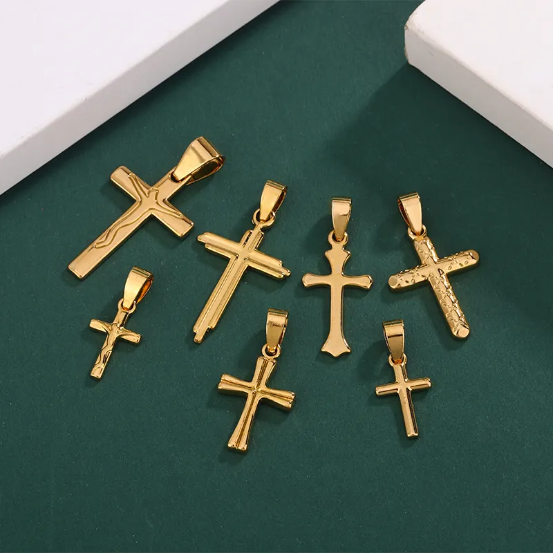 Perhiasan mode liontin salib Pria 18K berlapis emas perhiasan iman religius liontin wanita salib glossy perhiasan dapat disesuaikan