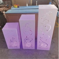 Socle de présentation carré en acrylique blanc, décorations de mariage