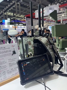 Ba lô bay không người lái trung hòa tất cả-trong-một hệ thống UAV đài phát thanh Detector Interceptor GPS Beidou GLONASS Galileo Lừa Dối thiết bị - Product Image 2