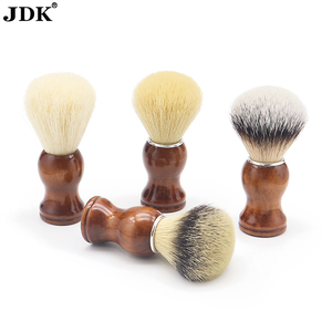 JDK Rasage humide Brosse à cheveux synthétiques <span class=keywords><strong>Rasoir</strong></span> sûr <span class=keywords><strong>avec</strong></span> manche en bois pour crème et savon Outils de salon - Product Image 1