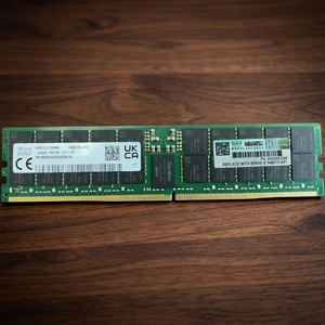 สินค้าขายดีจากผู้ผลิต P64707-B21 HPE แรม 64GB 5600 DDR5 หน่วยความจำประสิทธิภาพสูง ความเร็ว 5600 MHz DDR5 - Product Image 1