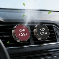 Diffuseur d'air pour voiture en métal personnalisé en gros, disponible en différentes couleurs et parfums, pour climatiseur