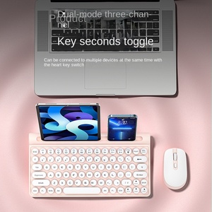 K220 Edición inalámbrica de tres modos con retroiluminación RGB de 78 teclas para teclado <span class=keywords><strong>Bluetooth</strong></span> Juego de ratón de chica de oficina para teléfono móvil y - Product Image 3