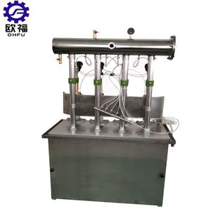 Bomba semiautomática de alta presión, refresco carbonatado de 4 cabezales, vino espumoso, anillo de tracción de Metal, máquina de Llenado de líquidos mixtos - Product Image 1