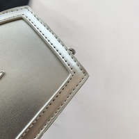 Sac de cercueil personnalisé sac à main gothique messager pour femmes sac fourre-tout en cuir artificiel sac à main Halloween avec croix décoration bas quantité minimale de commande