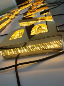 不锈钢夜光太阳能 LED 门牌，带 LED 灯条，适用于汽车和公司 - Product Image 5