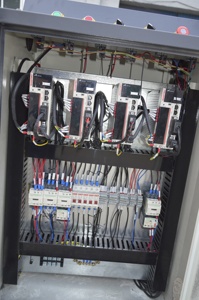 FORSUN 1530 — routeur cnc pour le travail du <span class=keywords><strong>PVC</strong></span>, de haute qualité, pattes d'éléphant, à vendre - Product Image 5