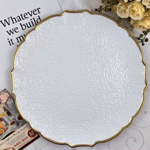 Platos de Presentación Redondos de Plástico Blanco Elegantes para Decoración de Mesa de Boda, Eventos y Fiestas - Product Image 5