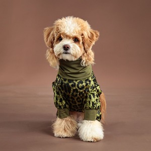 Ropa para Perros de Cuatro Patas Estilo Europeo Americano, Cómoda, de Poliéster, Diseño de Leopardo Decorativo para el Hogar, Otoño e Invierno, Sexy y Clásico - Product Image 4