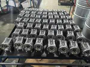 Customizable ODM Cast Iron Gearbox <strong>Speed</strong> <strong>Reducers</strong> 2HP 3HP <strong>NMRV030</strong> NRV Models for Farm Construction Machinery - Product Image 5