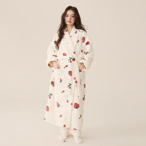 Peignoir en polaire corail à motif floral magnifique, en stock pour l'automne et l'hiver, pour hommes et femmes, pyjama épais pour couple - Product Image 6