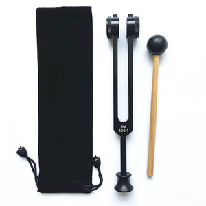 Diapasón de aleación de aluminio OM con base de masaje, diapasón OM negro, diapasón 136.1. - Product Image 3