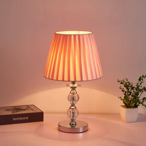 Lampe de chevet de style américain de luxe 2025 pour chambre principale, simple, moderne, rétro, romantique, éclairage de lecture 5V - Product Image 3