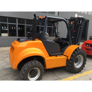 <strong>Maximal</strong> 2.5t 4WD Cheap Diesel Rough Terrain Forklift FD25T-CEW3 - Product Image 6