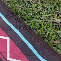 Vente en gros de tapis de camping pliable à ultrasons épais extra large couverture de pique-nique imperméable pour l'extérieur