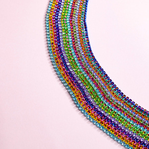 Commercio all'ingrosso di VC nuovo prodotto di alta qualità SS6 2mm catena di cristallo Phantom acqua con singolo artiglio di strass colorato - Product Image 4
