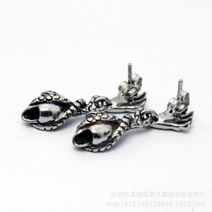 Pendientes de esqueleto yunique de acero de titanio para hombre, joyería rock, pendientes de moda - Product Image 3