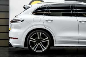 Offre Spéciale pour <span class=keywords><strong>Porsche</strong></span> <span class=keywords><strong>Cayenne</strong></span> 958.1/958.2 2011-2017 Bodykit nouveau Turbo GT pare-chocs capot phare garde-boue modifié Plug Play - Product Image 5